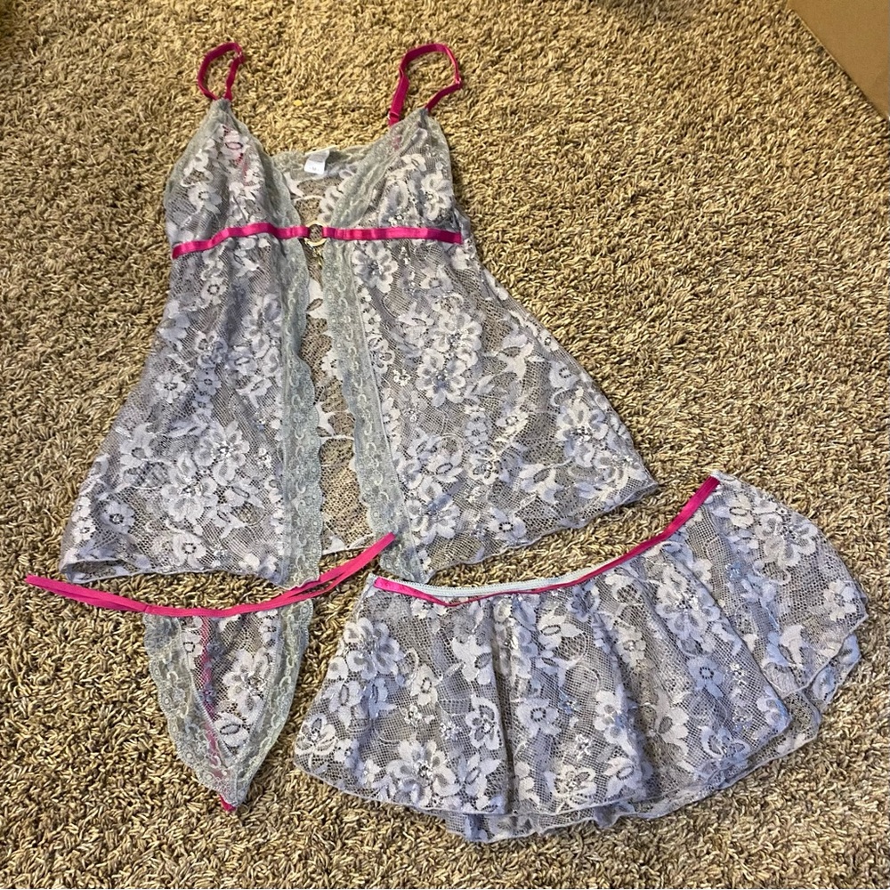 Frederick’s of Hollywood 3 piece lingerie set